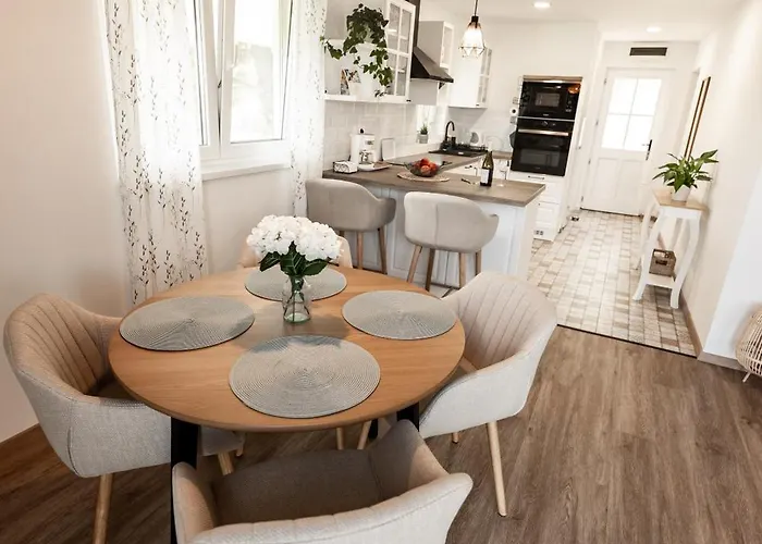 Romai Tatil Evi Hévíz